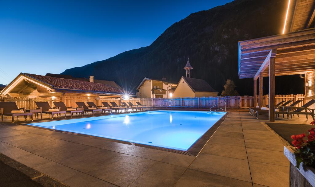 Wellnesshuettendorf Wiese Санкт-Леонгард-ім-Пітцталь Екстер'єр фото